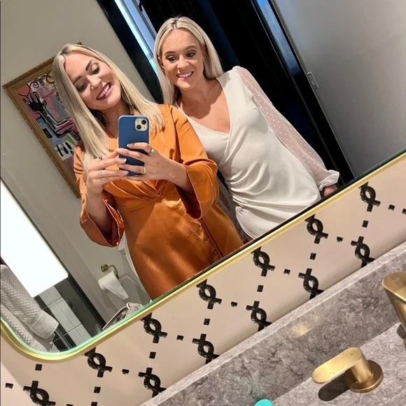 Nanamacs declaring my love mesh sleeve bodycon dress - Picture 7 of 9